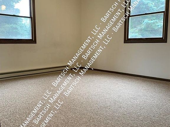 4th image of 1155 Breckenridge St #3
