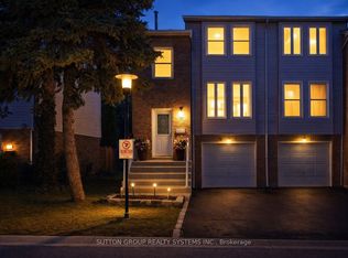 5878 Montevideo Rd #30, Mississauga, ON L5N 2V5
