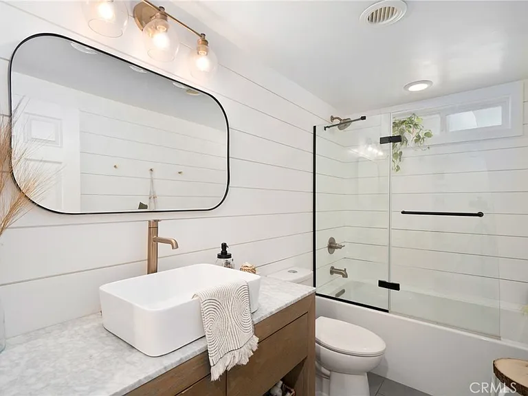 2273 Columbia Dr — Photo 29