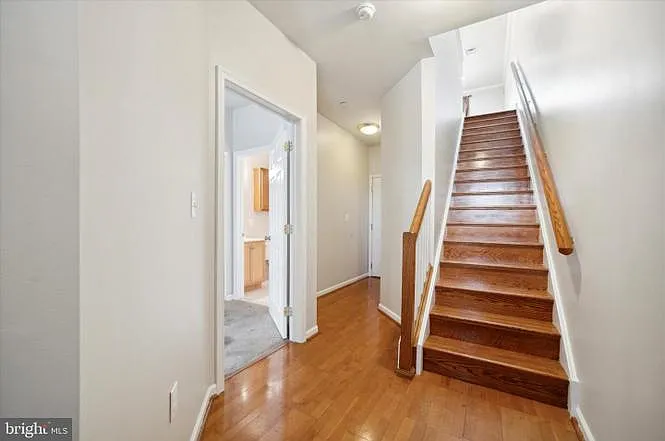 3146 W Master St — Photo 6