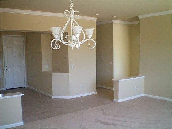 2nd image of 2440 Autumn Oak Pl