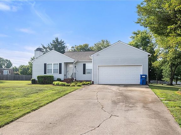 4th image of 300 Prince Haven Ct