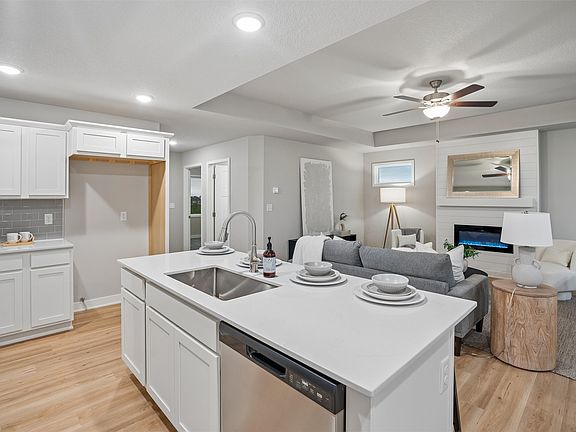 3rd image of 708 5th St NW