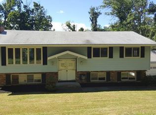 228 Mineral Springs Rd, Highland Mills, NY 10930