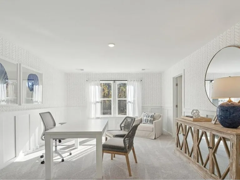 754 Ridgley Dr — Photo 10