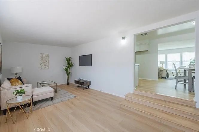 16220 McKinley Ave #HOUSE — Photo 6