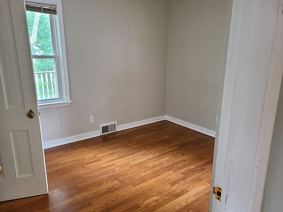 Downstairs bedroom with walk in closet