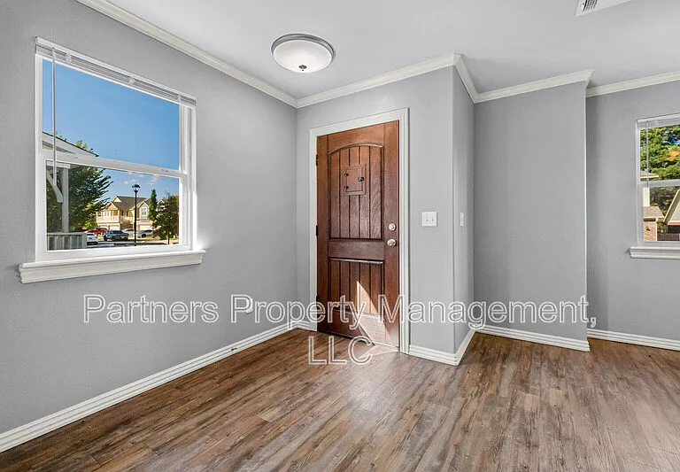 1256 N Sicily Ln — Photo 8