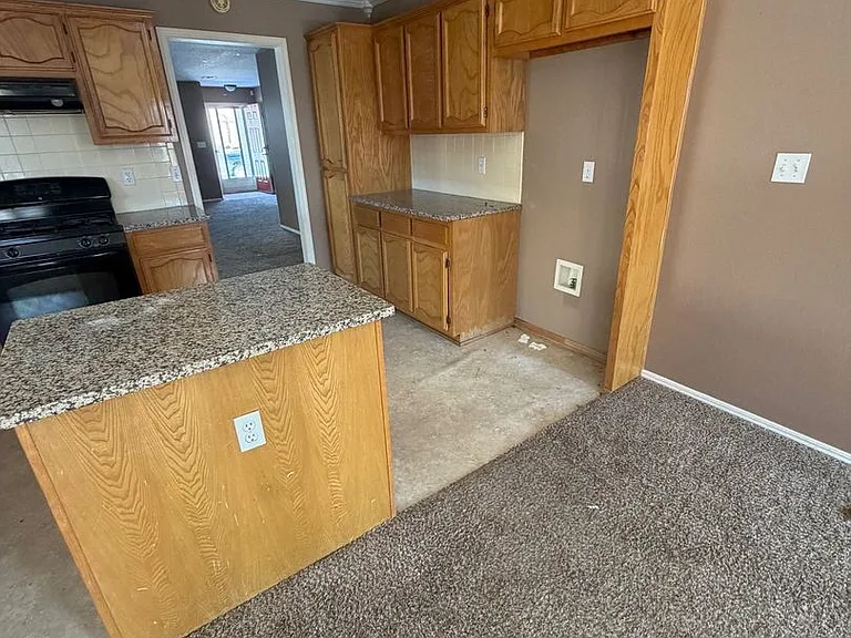 3801 W Hartford St — Photo 15