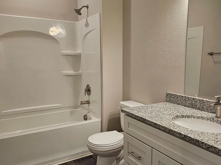 1615 Richard Martin Dr — Photo 6