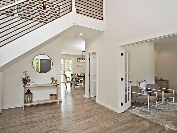 3rd image of 4015 260th Avenue NE