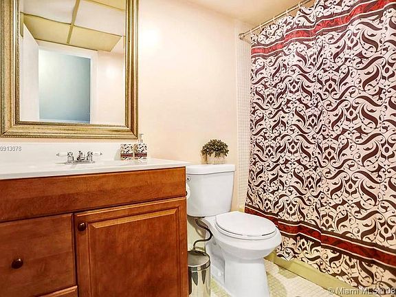 5th image of 12500 NE 15th Ave APT 312