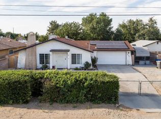 4717 W Avenue L2, Quartz Hill, CA 93536