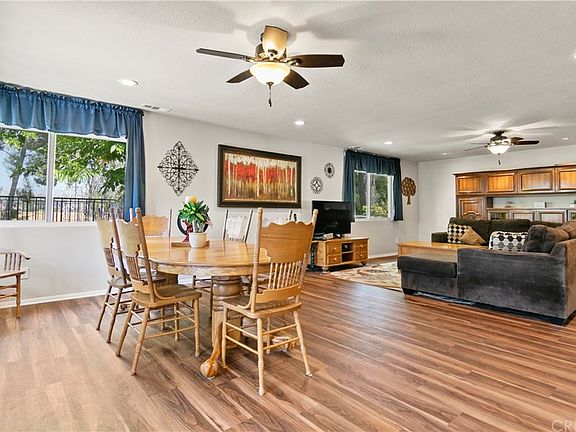 5th image of 27938 Featherstar Ave