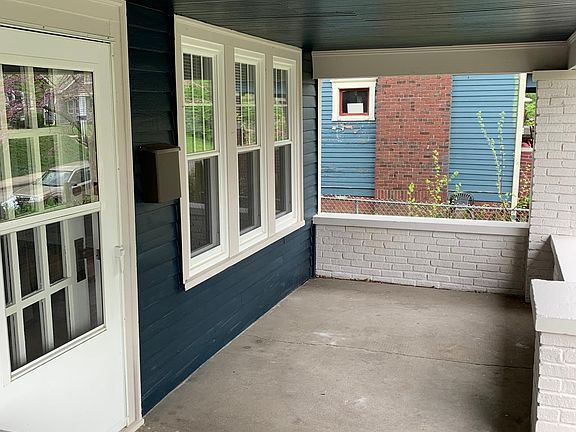 3rd image of 4468 Carrollton Ave