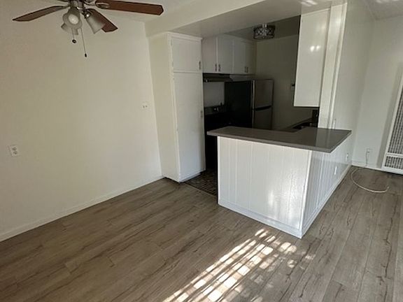 4th image of 1511-1515 Beloit Ave #1507