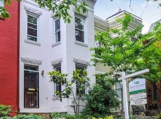 425 15th St SE, Washington, DC 20003