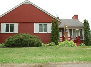 1530 10th St S, Virginia, MN 55792