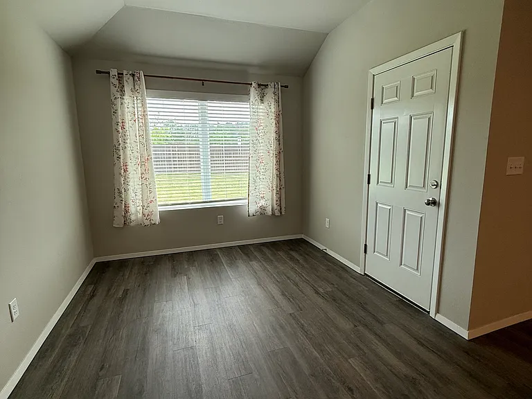 7947 Windflower Ln — Photo 13