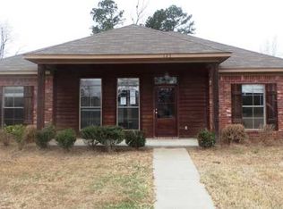 127 Whispering Oaks Xing, Pearl, MS 39208