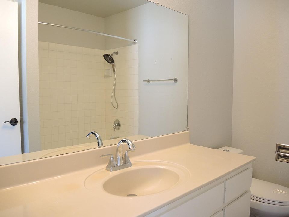 1st image of 2150 Vizcaya Cir
