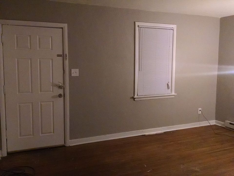 LivingRoom2