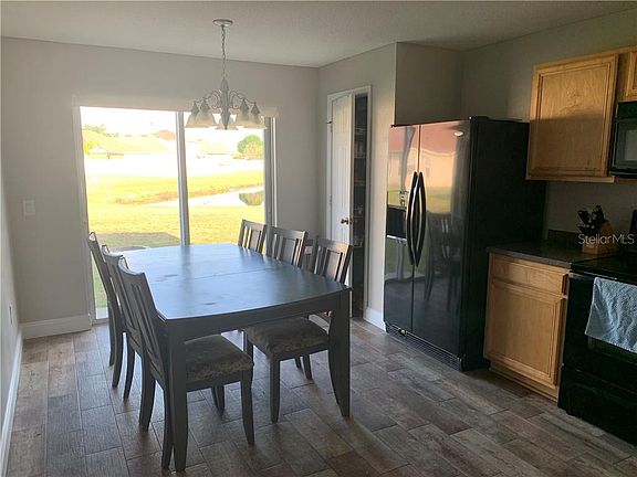 4th image of 3403 Waterfront Dr