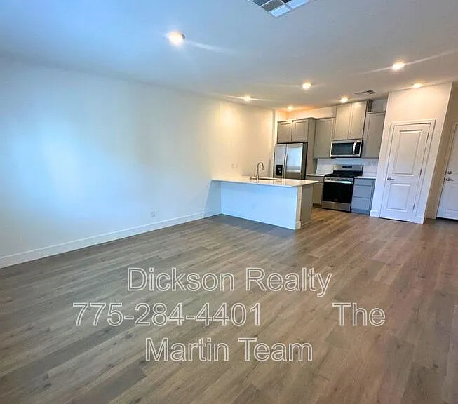 4208 Fawnridge Pl — Photo 3