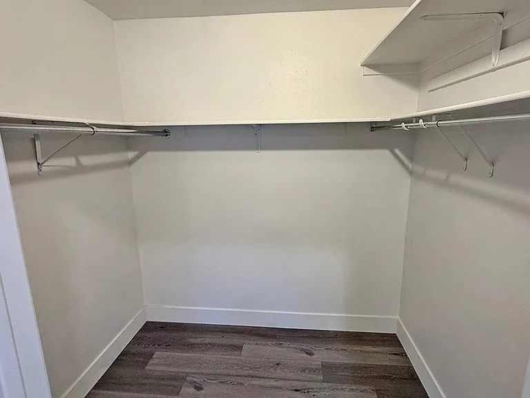 4328 Mammoth Ave #201 — Photo 19