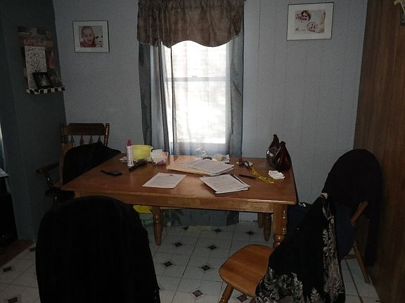 4th image of 2807 Bigler Ave #534