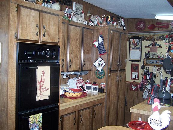 5th image of 65 Mohawk Dr