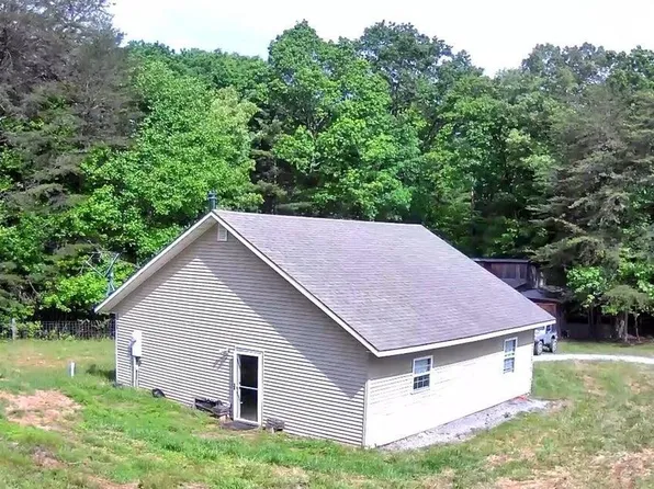 188 Dalton Branch Rd, Tellico Plains, TN 37385