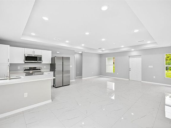 4th image of 2804 64th St W