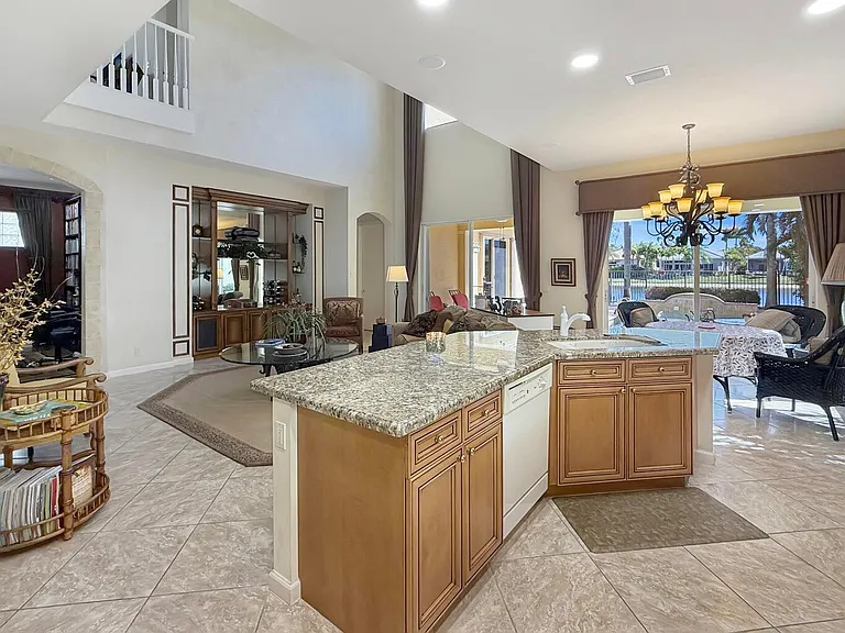 10891 Northgreen Dr — Photo 10