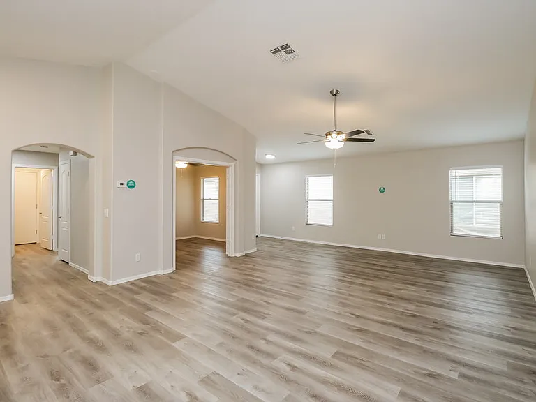 39378 N Parisi Cir — Photo 4