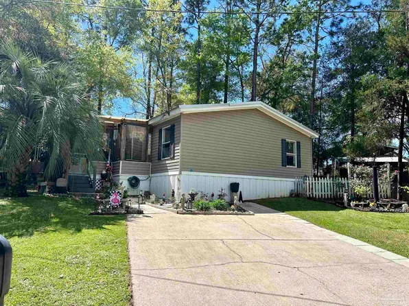 592 Buena Vista Dr, Lillian, AL 36549