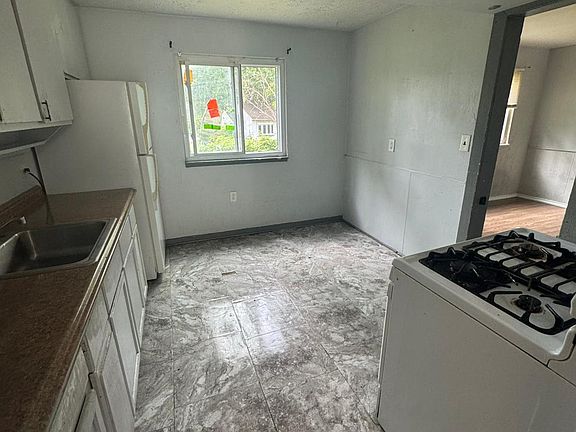 5th image of 31554 Alpena Ct #31556