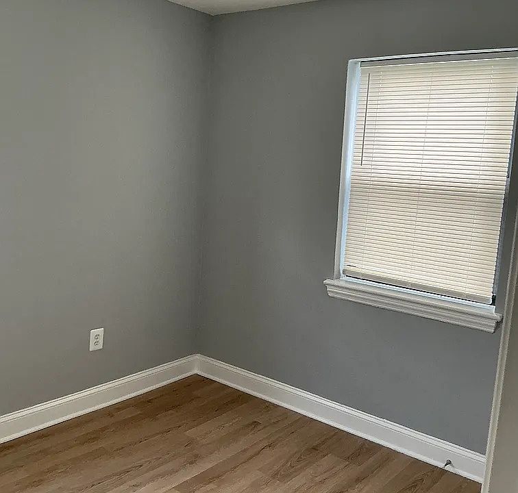1st image of 1215 Alabama Ave SE #302