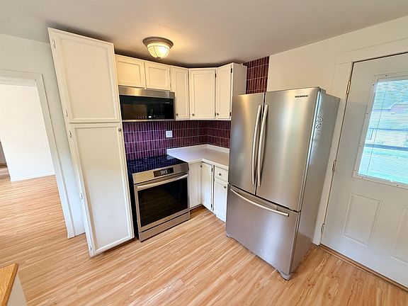 3rd image of 503 S Mill St