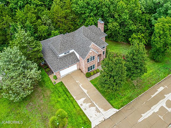 3rd image of 3610 W Gordon Dr