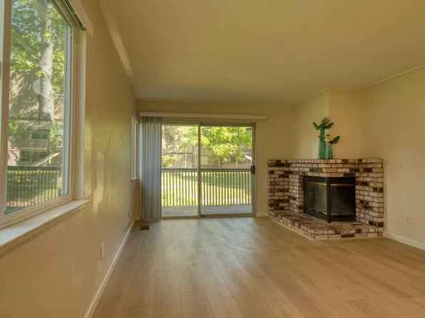 810 Chadwick Ln, Bay Point, CA 94565