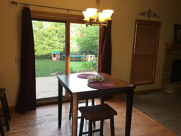 3rd image of 6009 Emerald Lakes Dr