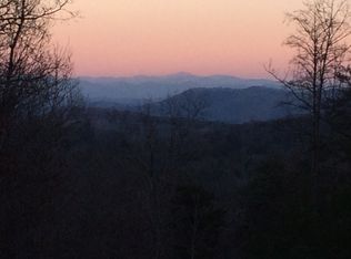 Surrey Trl, Murphy, NC 28906