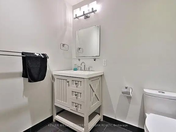 5th image of 234 Seaton St #1A