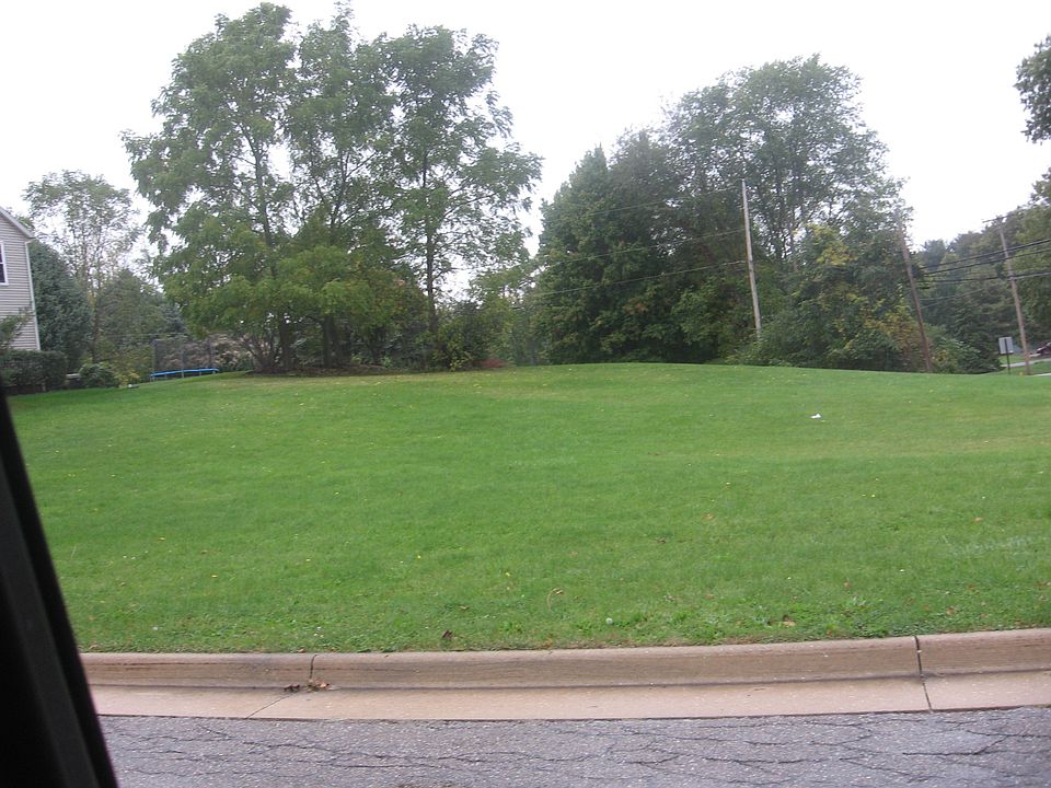 City of Green - 1/2 acre 