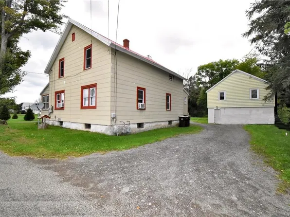 7693 Bley Rd, Eden, NY 14057