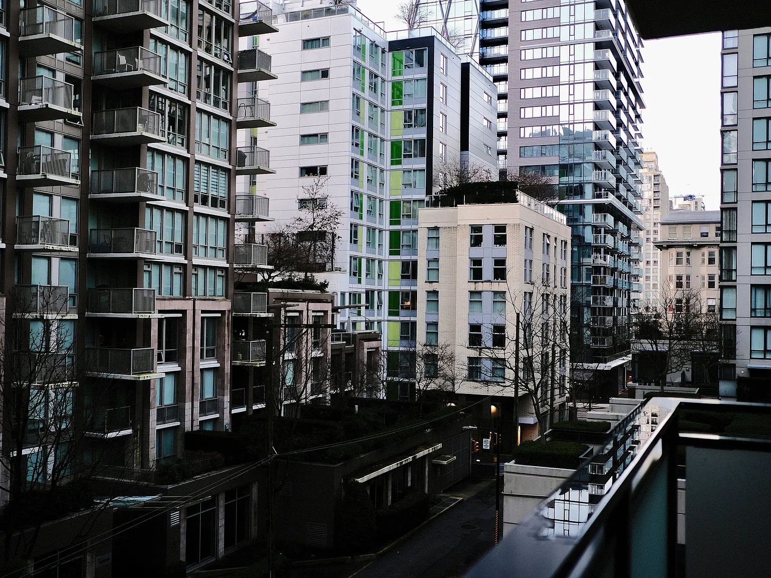 Test Property 03/25 — Photo 1