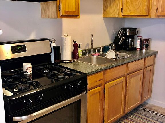 5th image of 1346 W Hood Ave APT 1