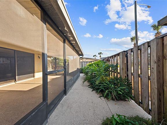 3rd image of 2920 PECAN AVENUE