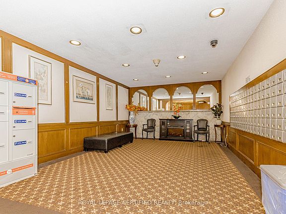 4th image of 3577 Derry Rd E #502